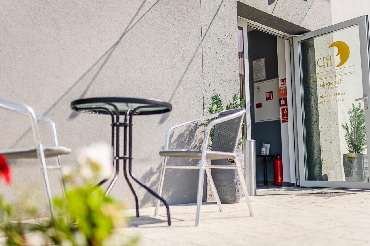 Hostel Polnocna 61 Sosnowiec Eksteriør billede