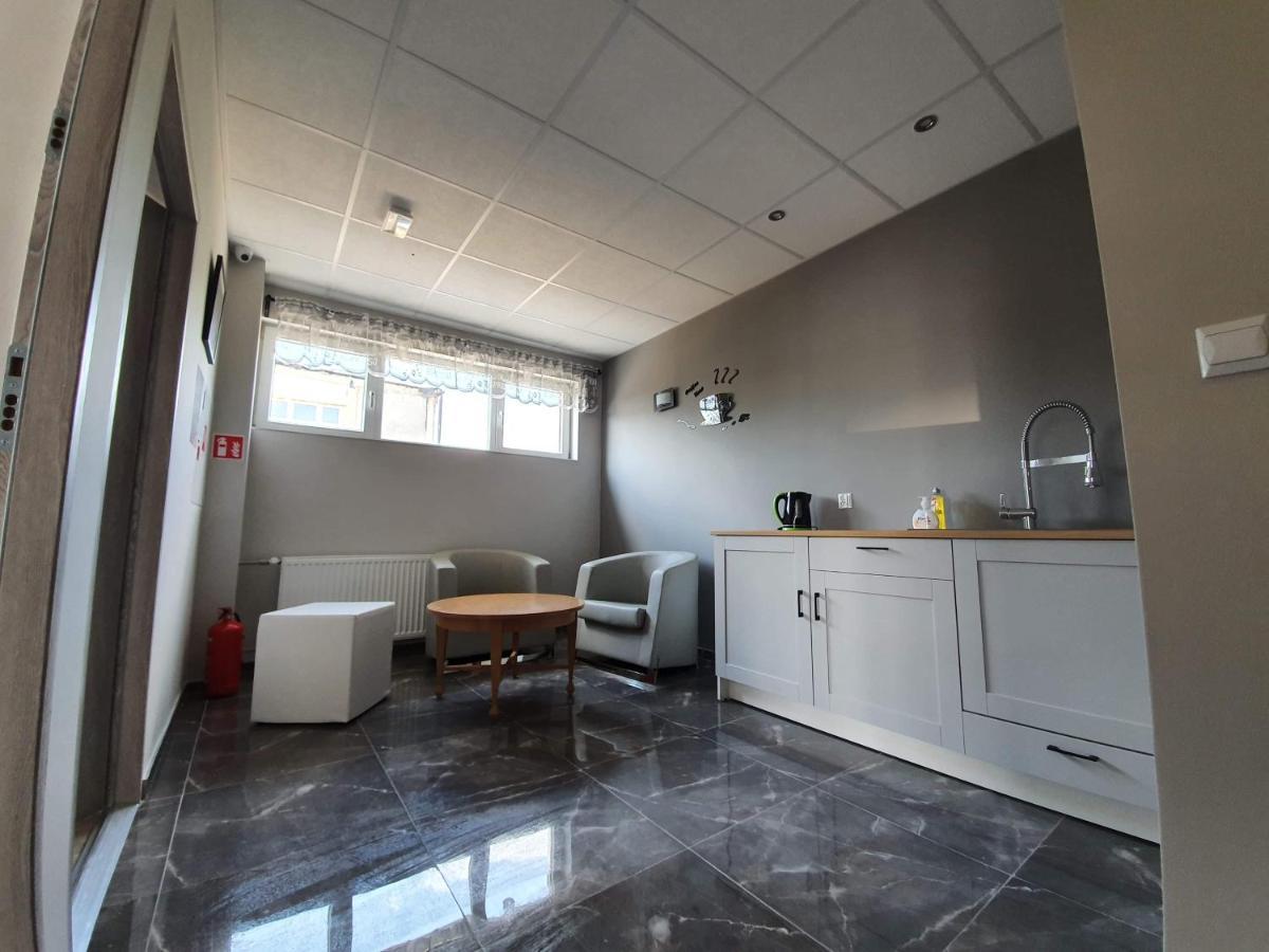 Hostel Polnocna 61 Sosnowiec Eksteriør billede